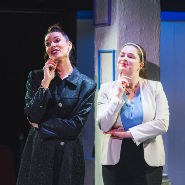 Maura McDonald (left) as Helen and Kathryn Russo (right) as Amy in Working For Crumbs at Spotlighters Theatre 📷Matthew Peterson Photography