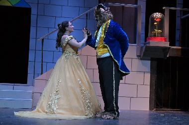 Erica Hansbrough (left) as Belle and David Kaiser (right) as Beast in Beauty & The Beast at Small Town Stars Theatre Company 📷 Mort Shuman