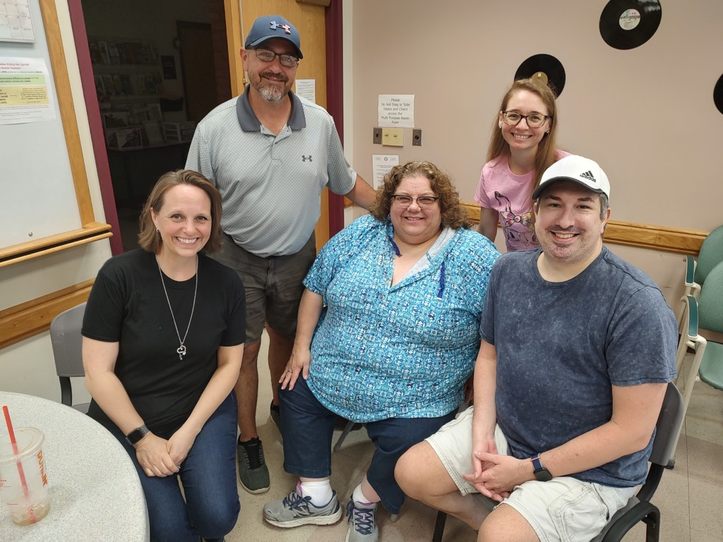 (L to R) Kelly Stoneberger, Jim Stoneberger, Melissa Grim, Amy Appleby, and Allen Cross of September Song Musical Theatre