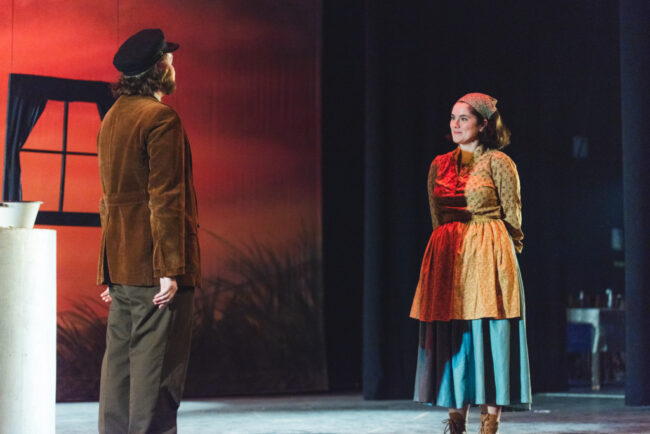 Haydn Floros (left) as Perchik and Jess Simonson (right) as Hodel in Fiddler on the Roof 📷 Matthew Peterson